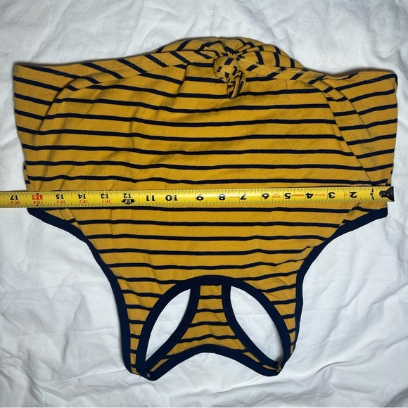 Aerie Yellow and Navy Striped Tank cropped Top size XL - Picture 5 of 6